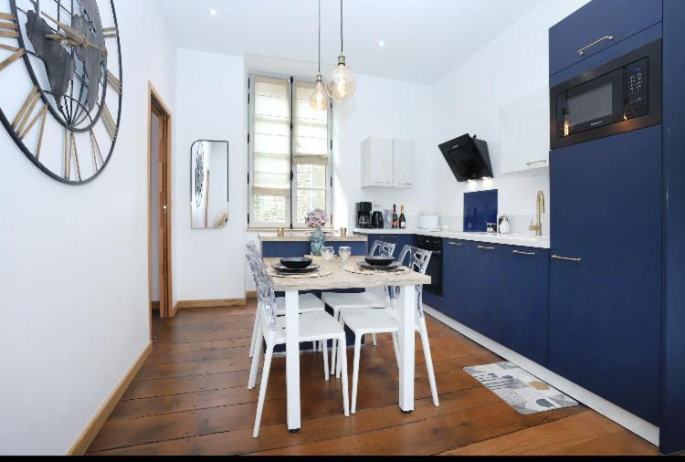 La Douce Nuit Apartment Fougeres Exterior photo